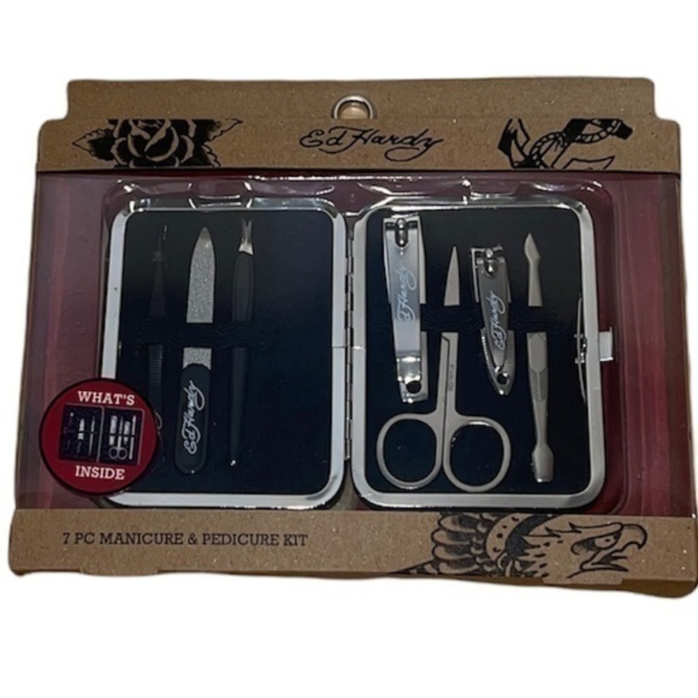 Ed Hardy 7 Piece Men’s Manicure & Pedicure - NWT